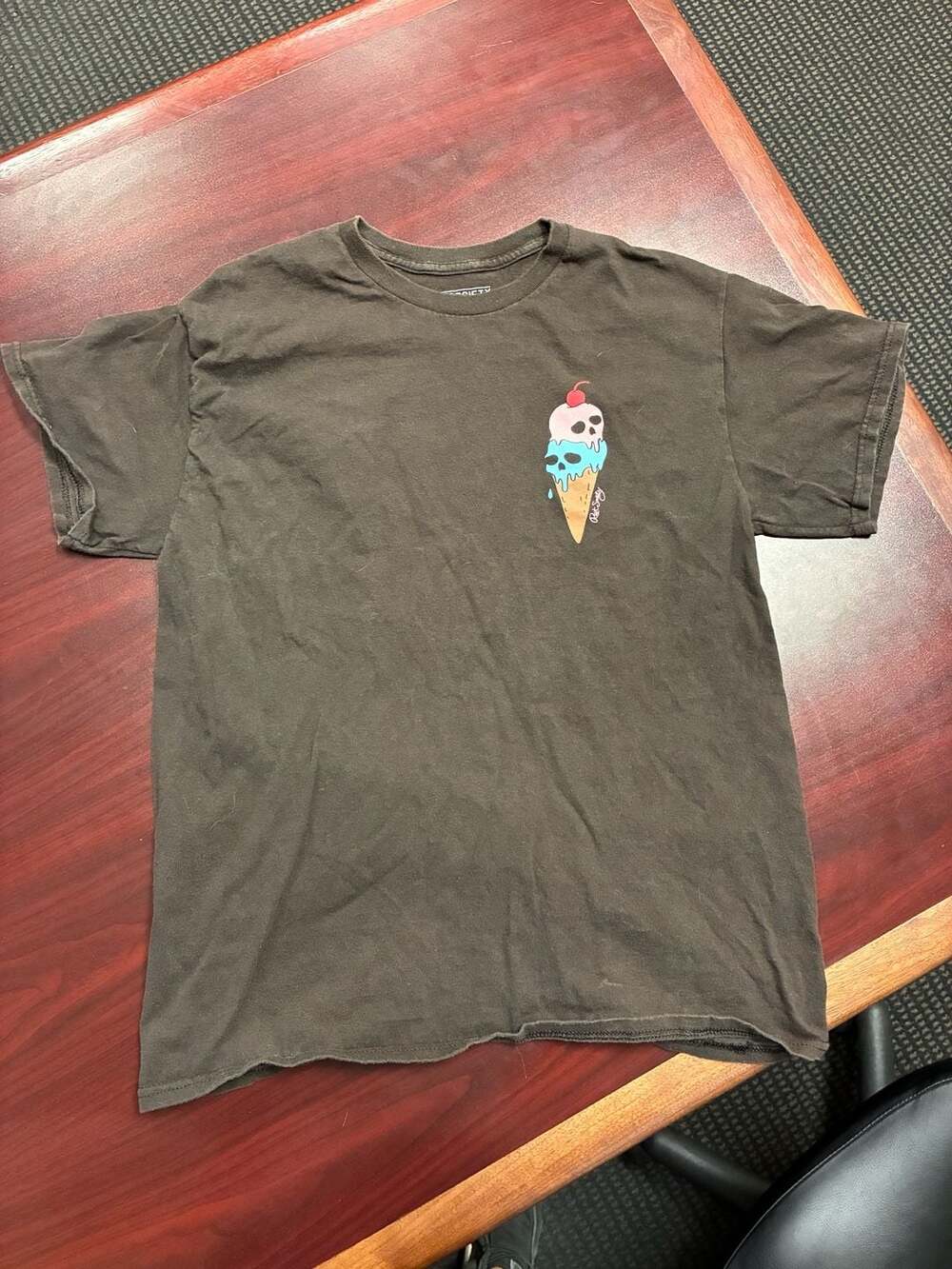 Riot Society Skull Ice Cream Graphic T-Shirt Size M